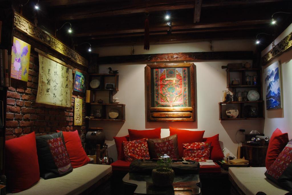 Lazy Tiger Inn Lijiang  Luaran gambar