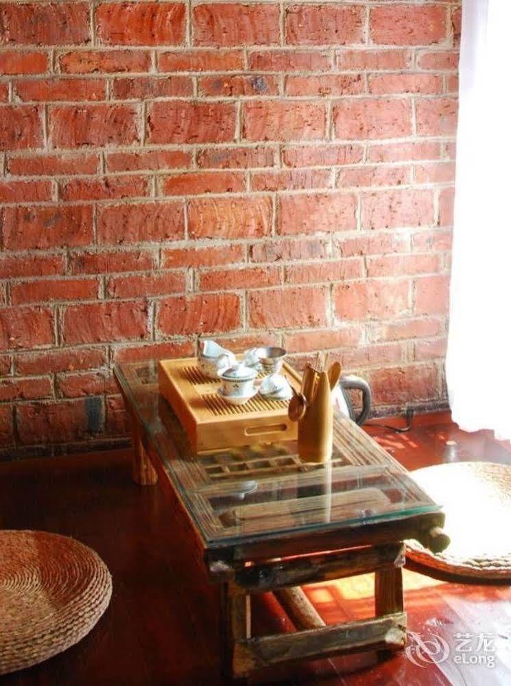 Lazy Tiger Inn Lijiang  Luaran gambar